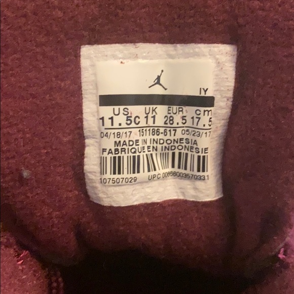 Gently used Retro 12 Bordeaux size 11C - Picture 4 of 6